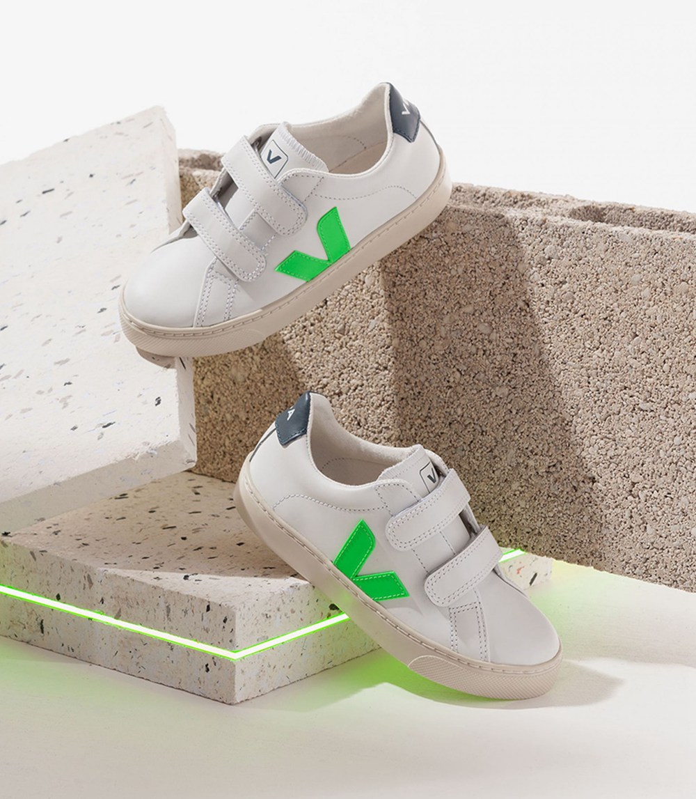 Veja Trainers Kids White/Green - Esplar Velcro Leather - DCHA-08361